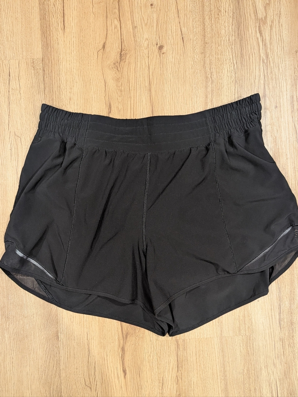 Lululemon | Hotty Hot HR Short 4" | Black | 14